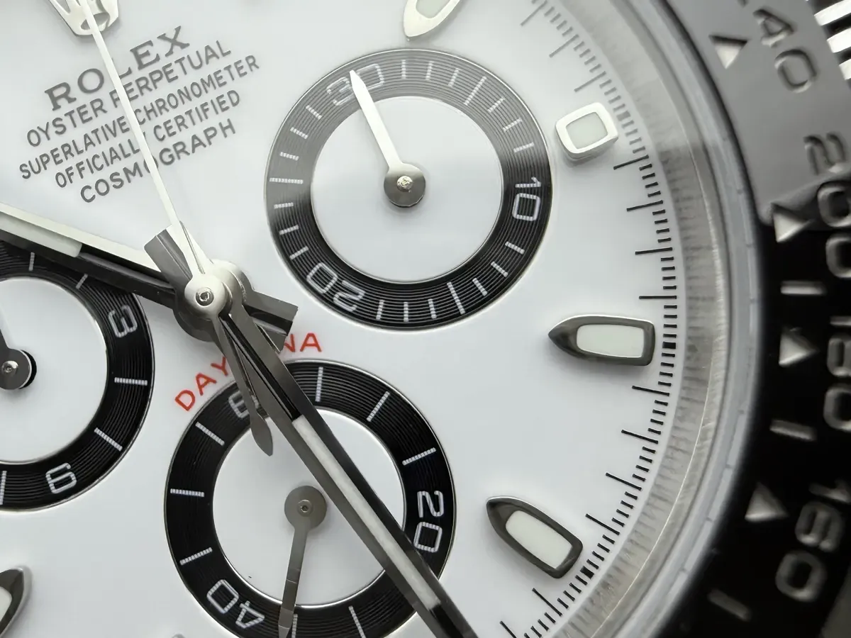 30秒打假！表城品鉴三招秒鉴真C厂熊猫迪4130，别再被坑