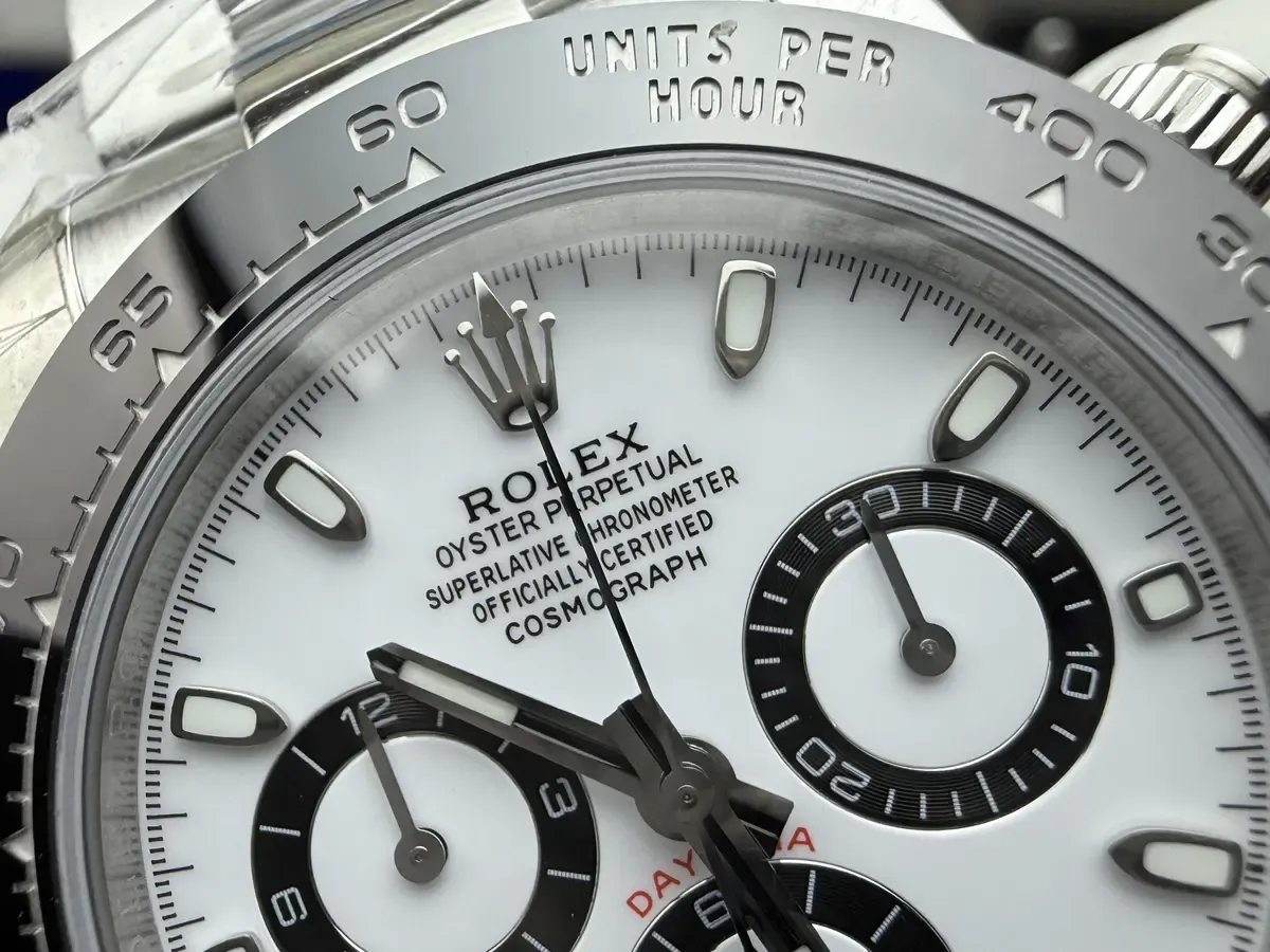 30秒打假！表城品鉴三招秒鉴真C厂熊猫迪4130，别再被坑