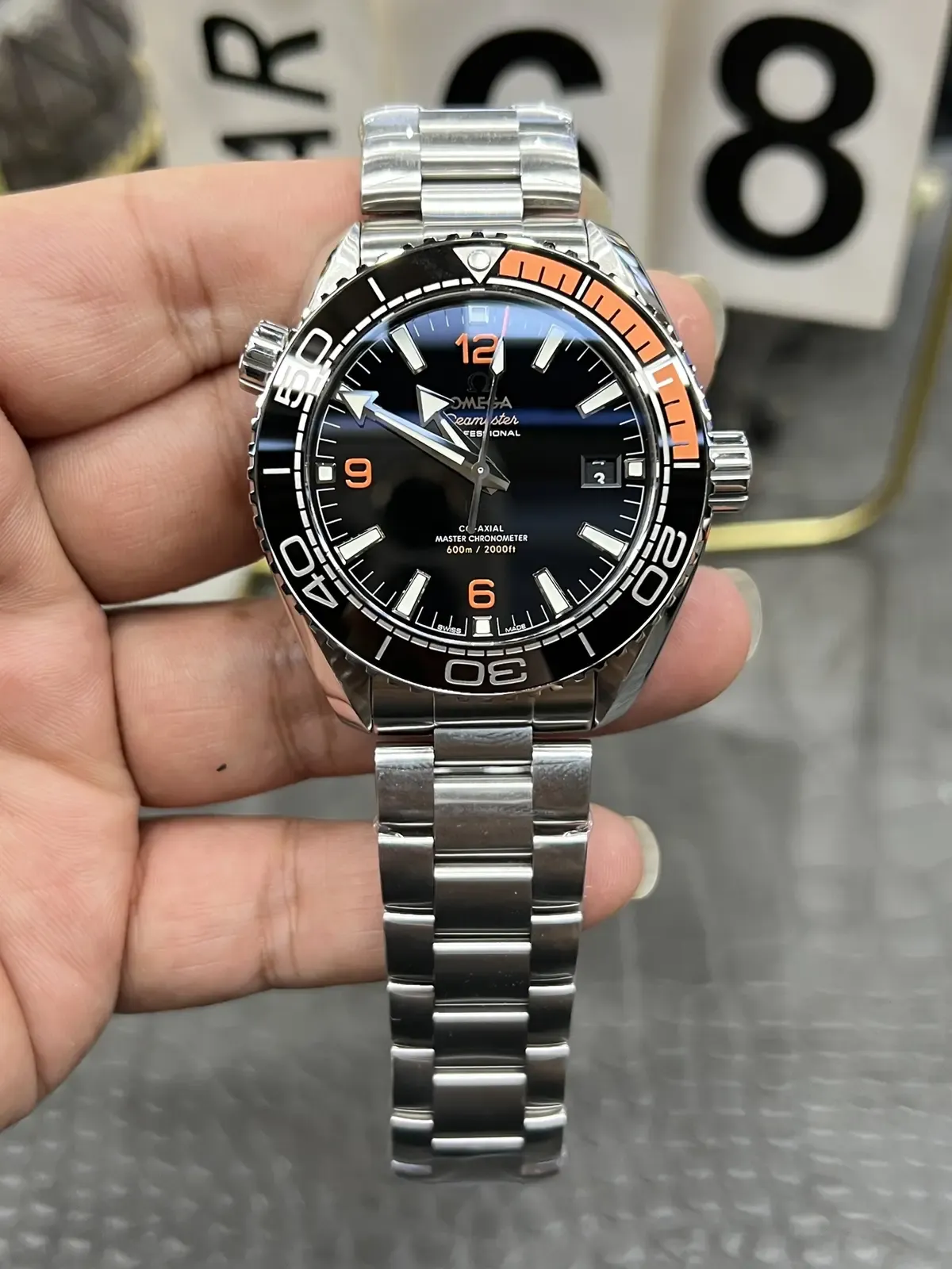 胶圈软弹、8900机芯：拆解VS厂四分之一橙，闭眼入不踩坑