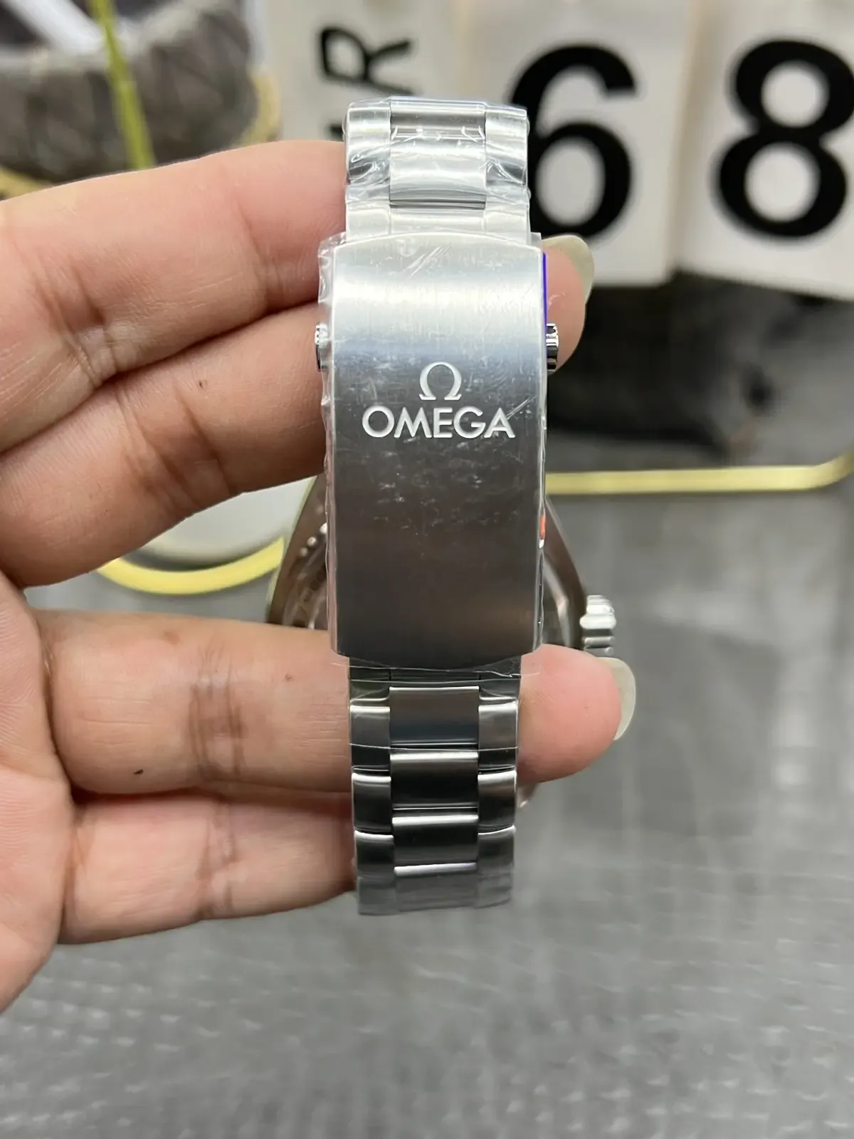 胶圈软弹、8900机芯：拆解VS厂四分之一橙，闭眼入不踩坑