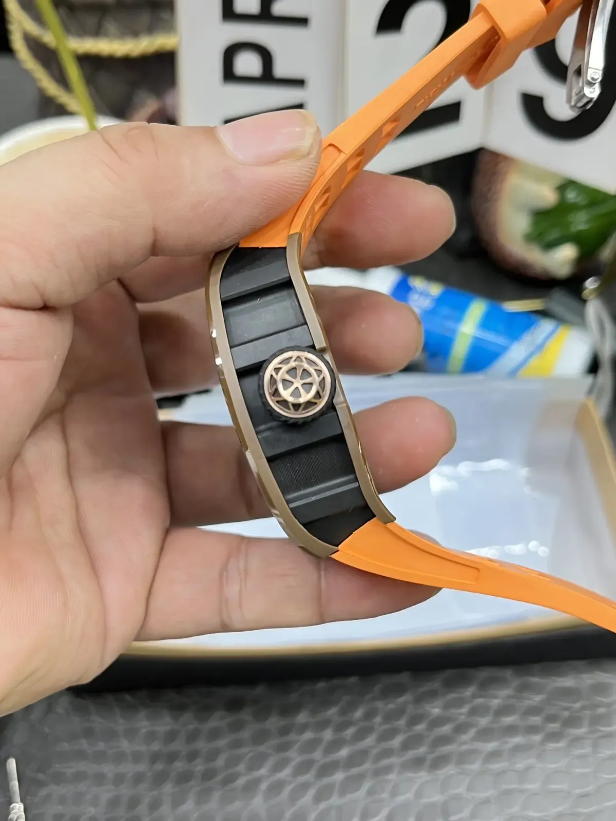 解毒神器!拆解YS厂里查德米尔RM52-05真陀飞轮值不值