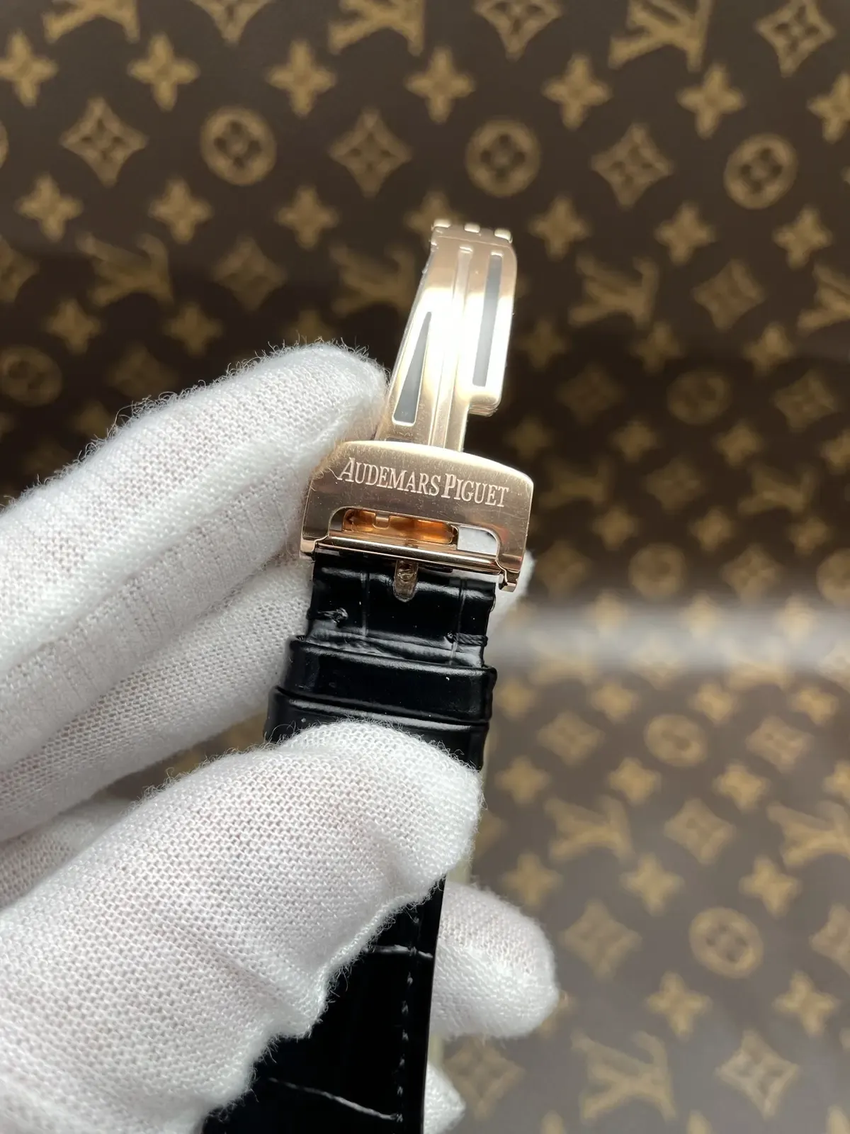 APS爱彼15400配重版玫瑰金，140g还原18K手感？