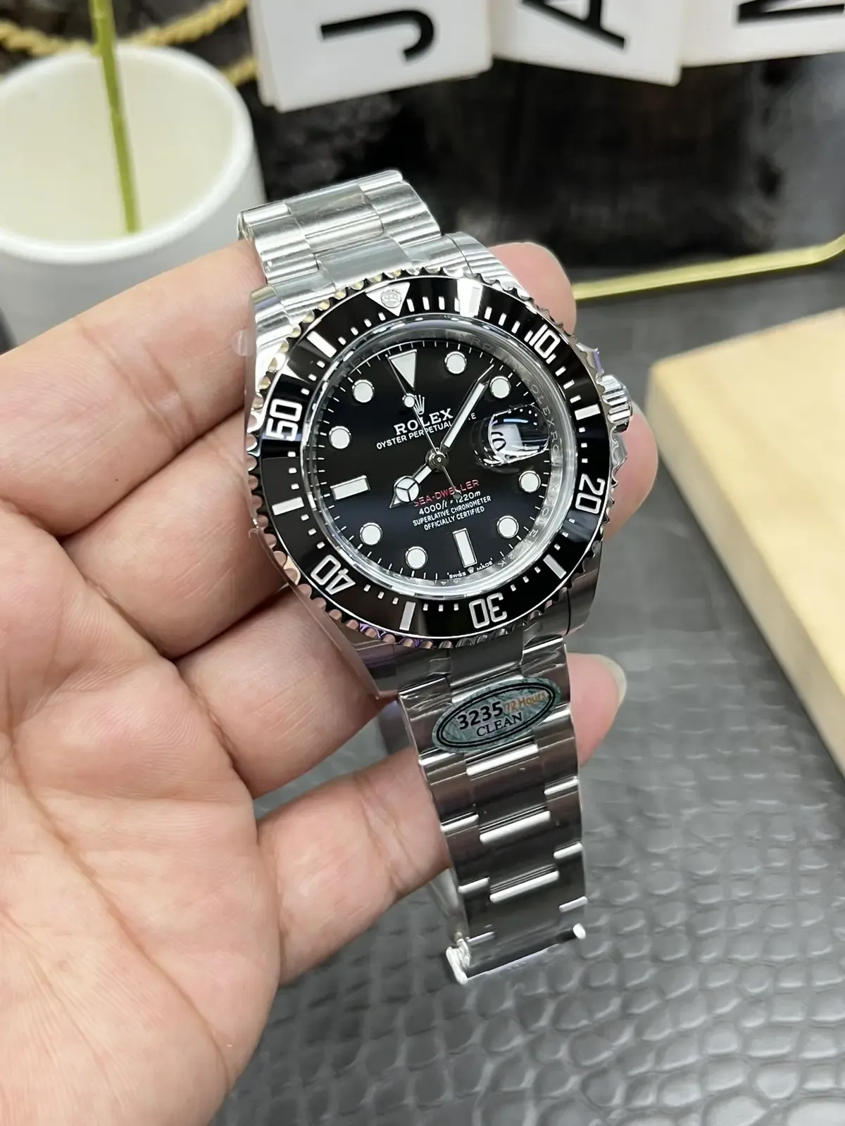 97%仿真度！C厂单红鬼王126600对比正品差距全解析