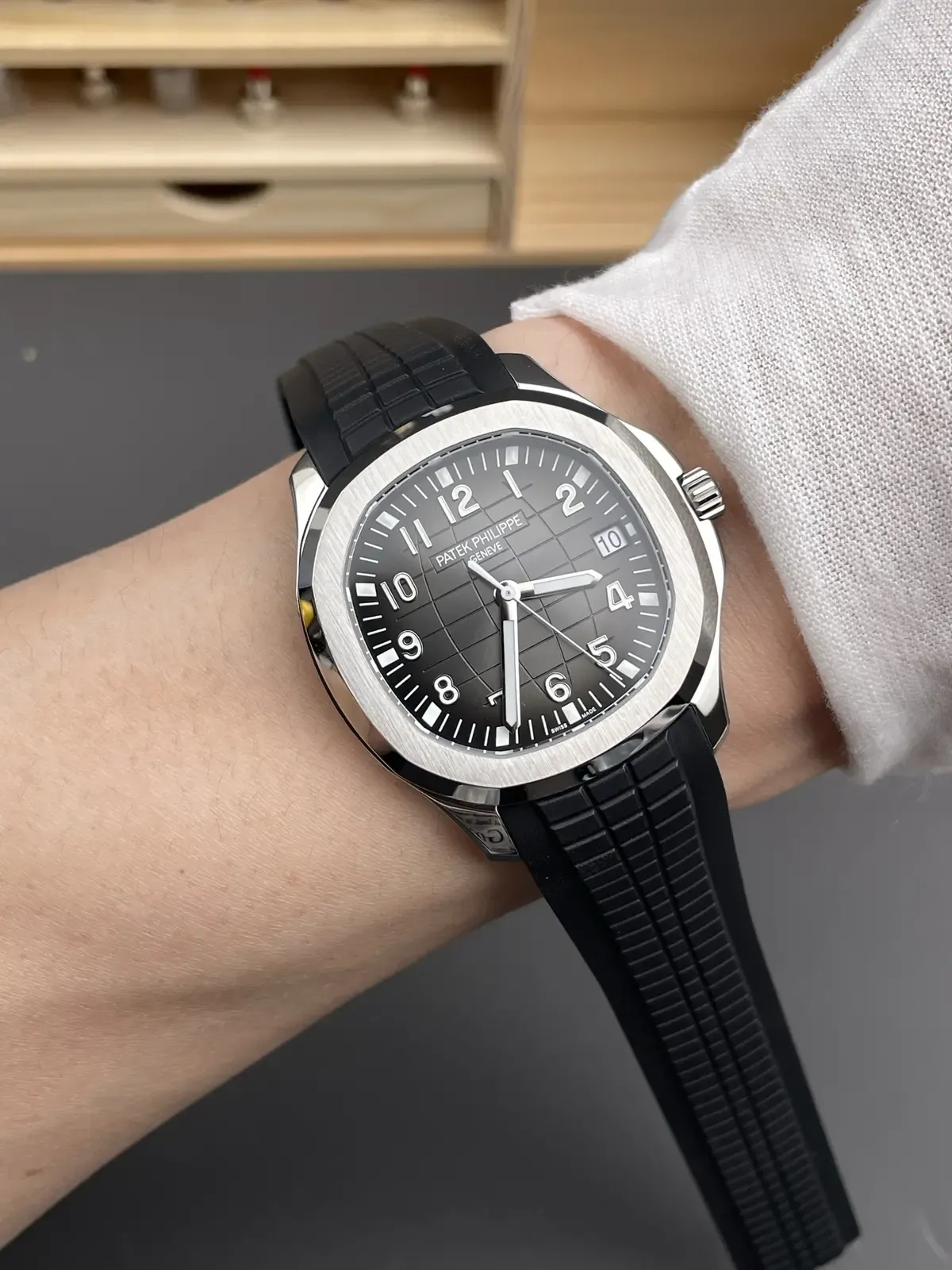 3K厂手雷324机芯鉴定指南：一眼辨3K厂5167真伪