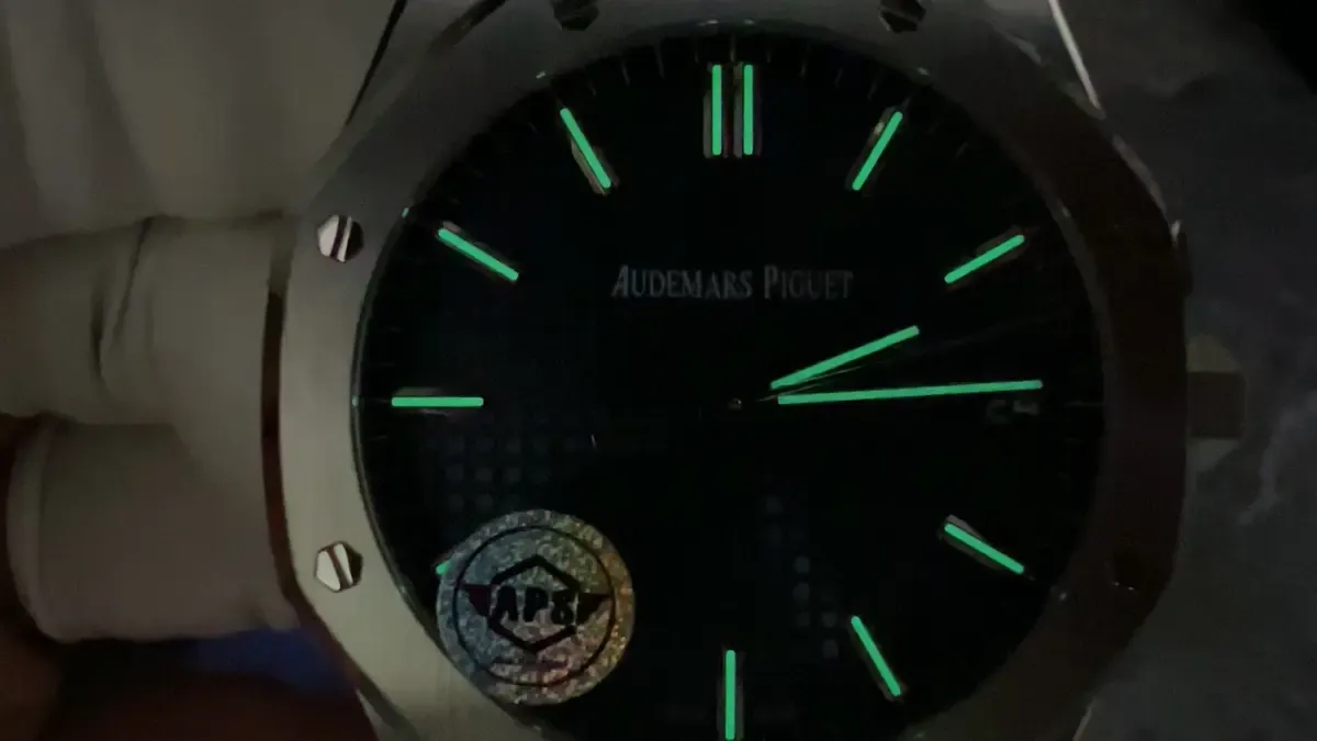 中轴、表扣、机芯一步到位：APS爱彼15500ST值不值得冲