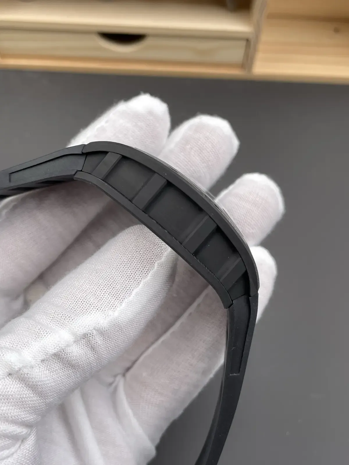 4K多拿下百万级质感！APS理查米尔RM055真香解析