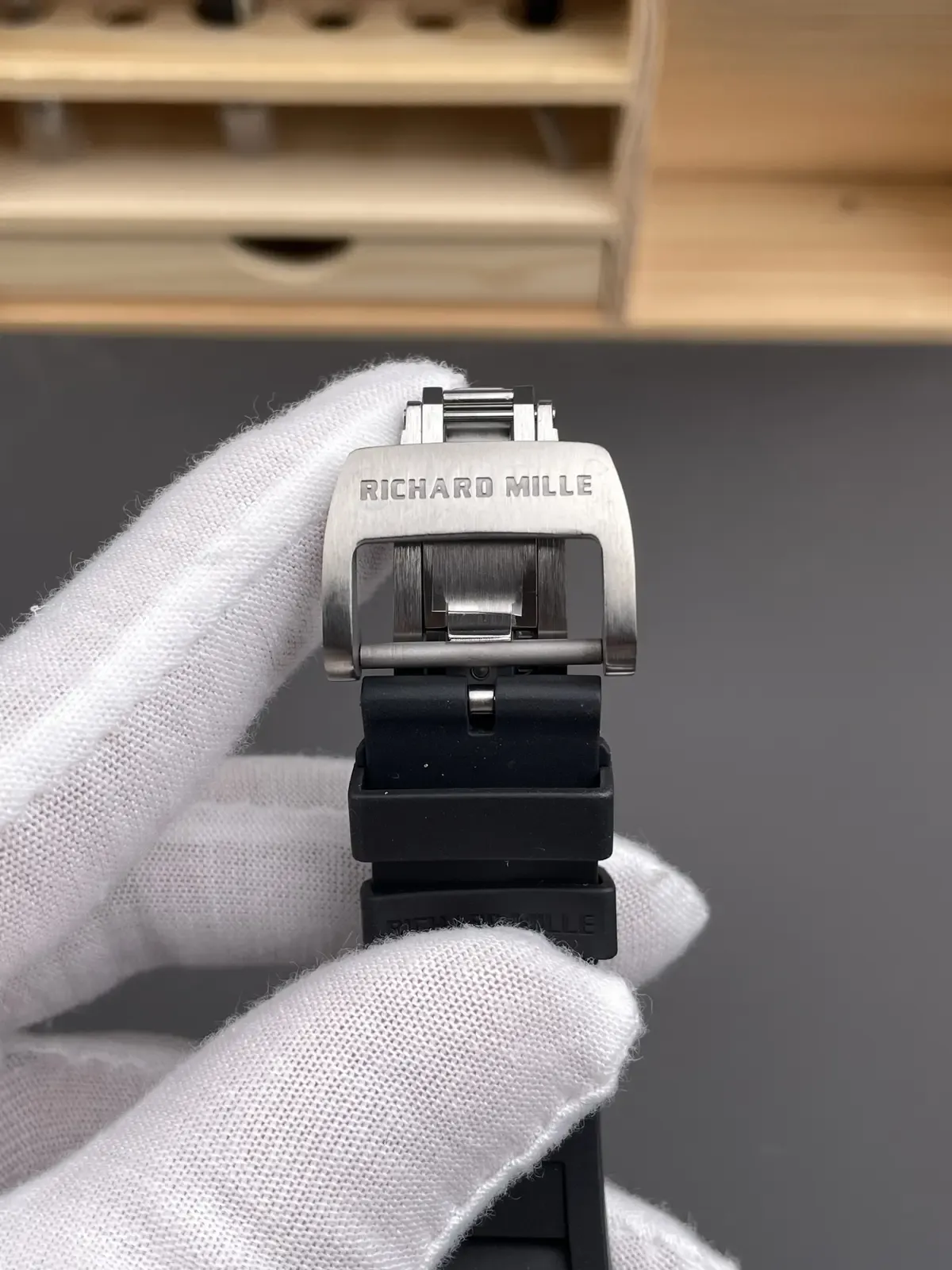 4K多拿下百万级质感！APS理查米尔RM055真香解析