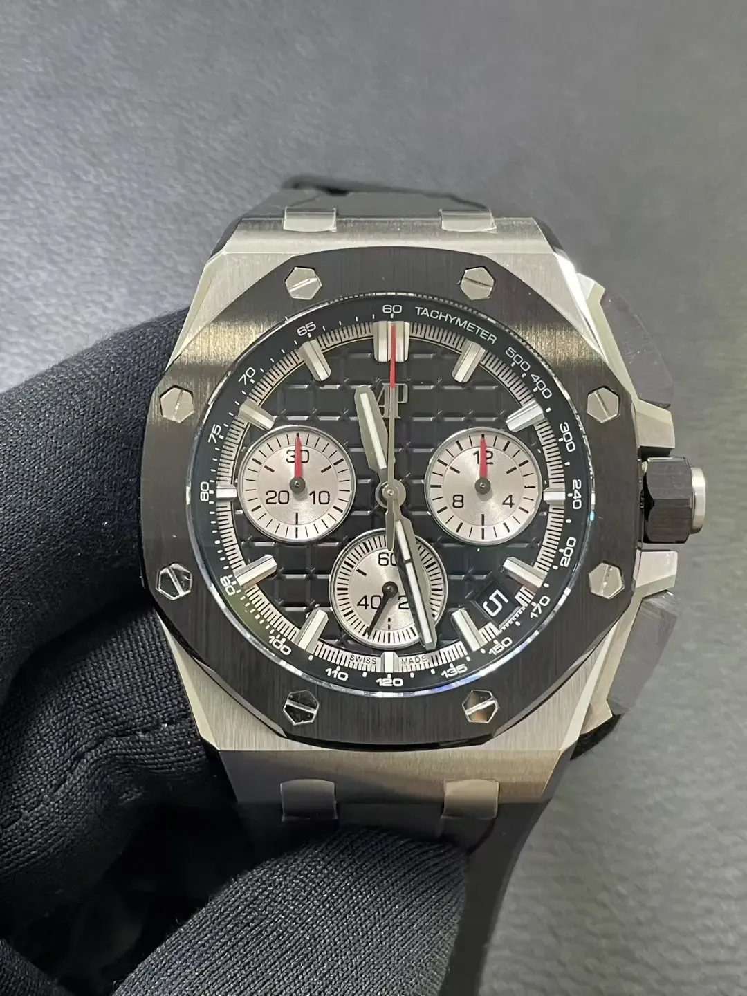 95%还原度！APS皇家橡树26420对比原装差距有多大