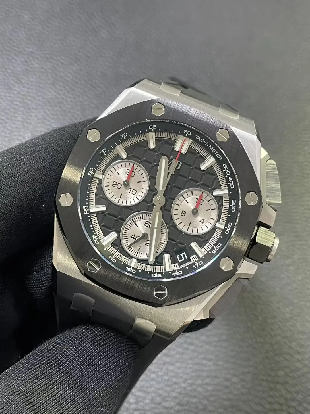 95%还原度！APS皇家橡树26420对比原装差距有多大