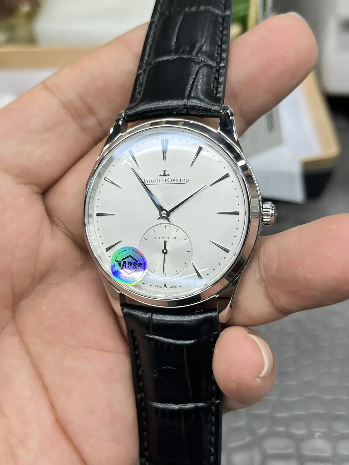 9.2mm厚度的优雅：APS积家超薄大师上手体验