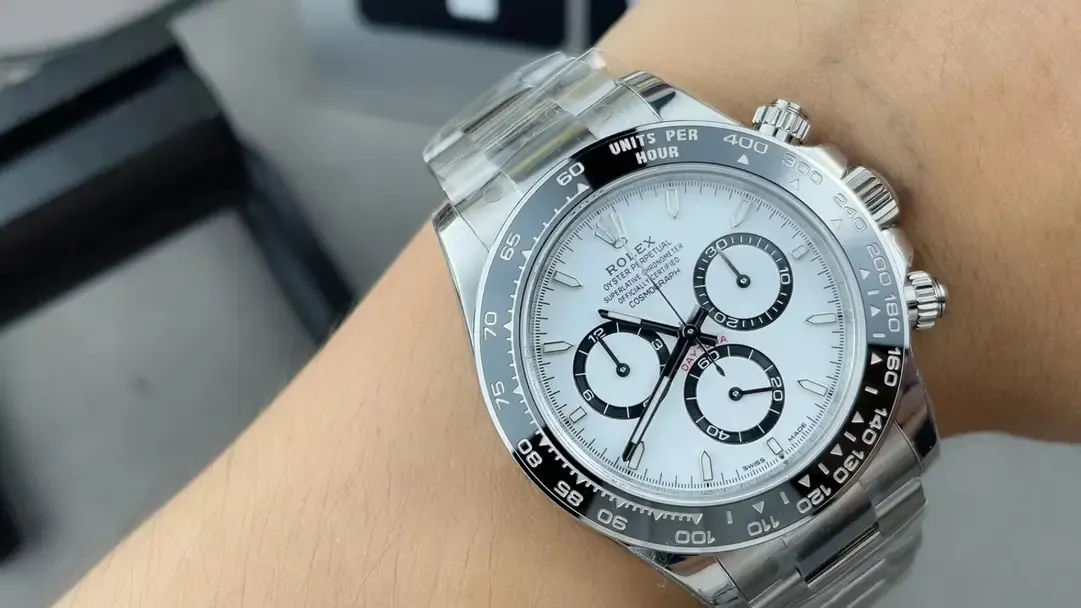 12mm超薄+60小时续航：VS厂熊猫迪4802机芯全面解析