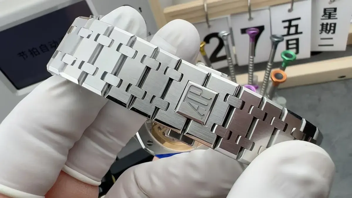 万元级复刻新王诞生？APS厂爱彼15510 VS 正品全维度横评