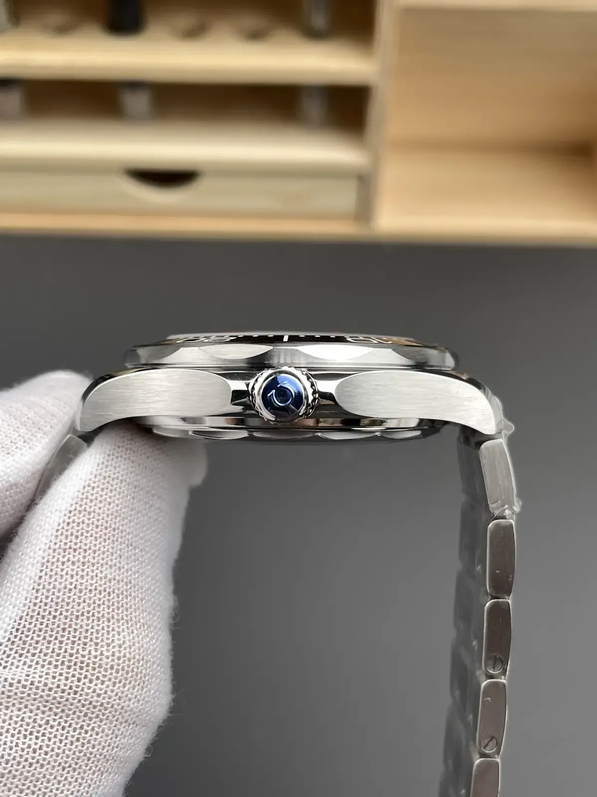 2K+价位复刻天花板？VS欧米茄海马300+8800一体机深度拆解