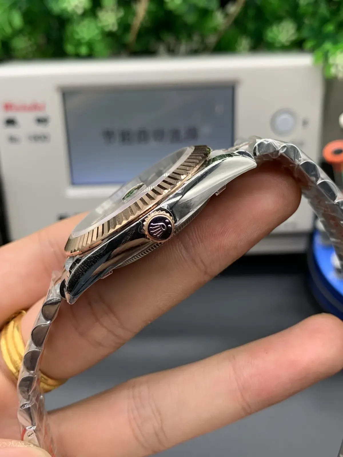 VS厂日志41间玫瑰金咖啡盘质量做工好不好？