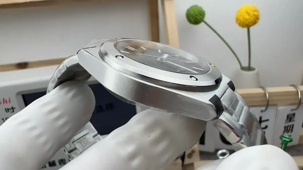 v7厂万国工程师购买攻略及技巧（教您如何辨别）