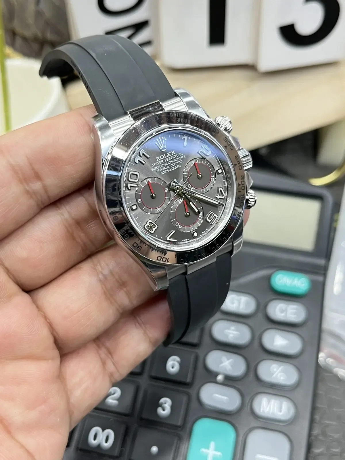 C厂迪通拿灰魔迪4130机芯真仿辨别一篇文章全解析！