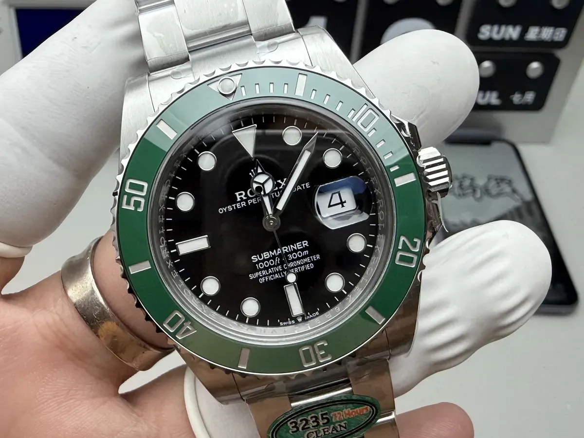 C厂绿水鬼3235机芯详细测评、手表避坑指南