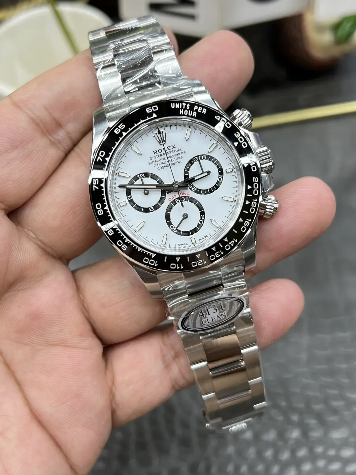 C厂熊猫迪4131机芯对比4130，该如何选？