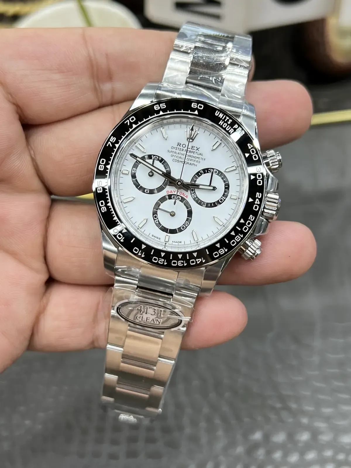 C厂熊猫迪4131机芯对比4130，该如何选？