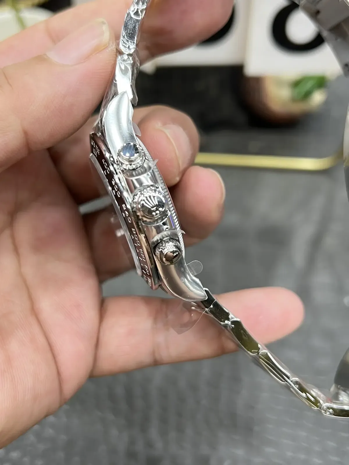 C厂熊猫迪4131机芯对比4130，该如何选？