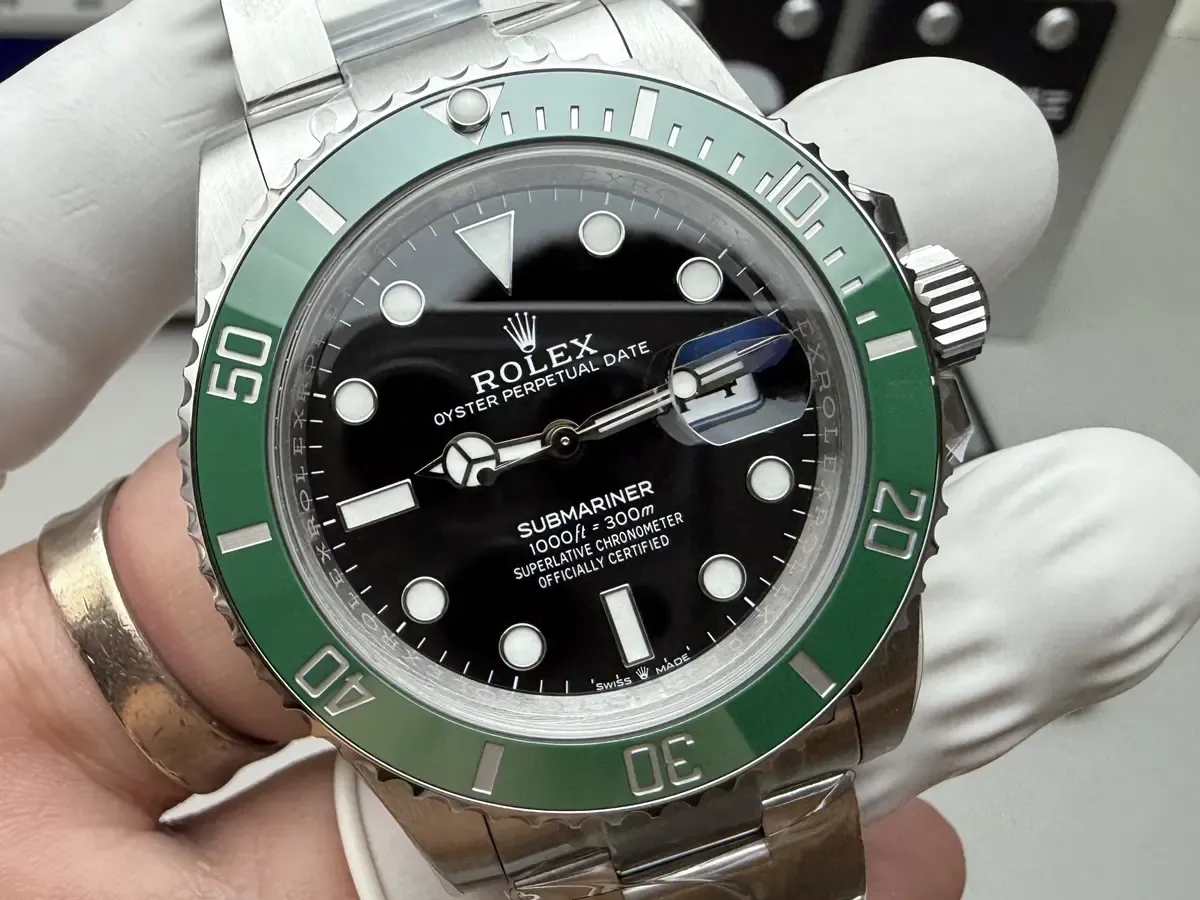 C厂买家后悔！VS厂丹东3235机芯动能超C厂，价格还低！