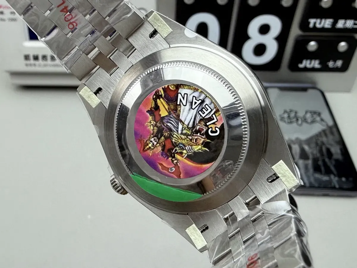 C厂劳力士日志和VS厂相比，哪个评价好一些？