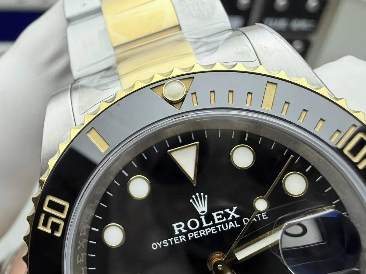 C厂间金黑水鬼41对比VS厂，哪个更好？