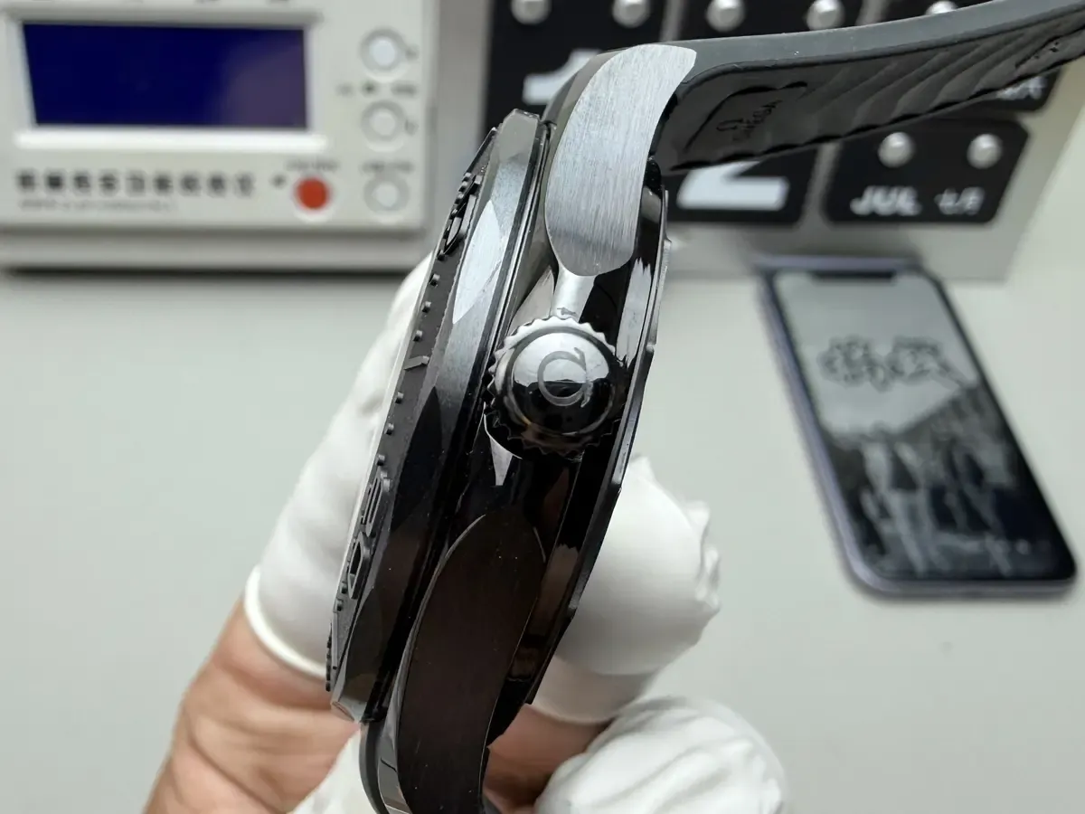 VS海马300全陶瓷黑武士细节实测，以假乱真新高度