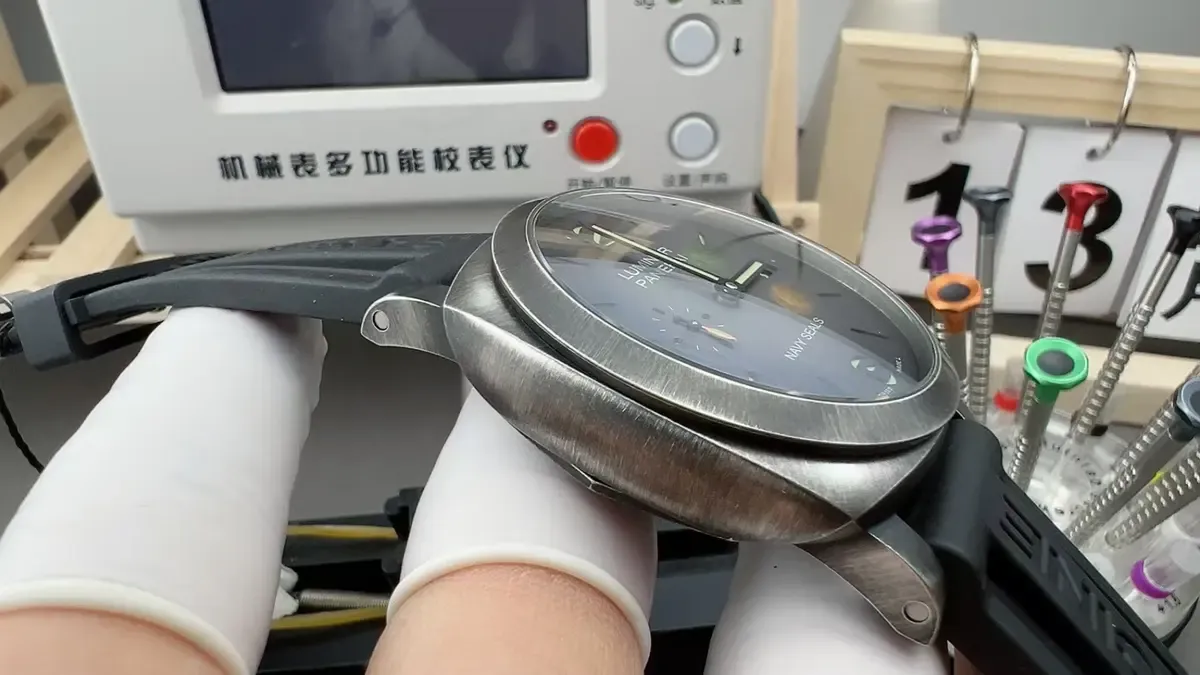 vs厂沛纳海1412海豹突击队联名款，教大家如何辨别真伪