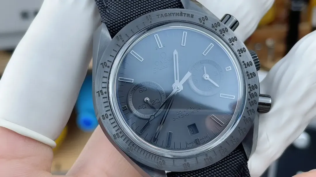 om厂欧米茄超霸月之暗面是否值得购买（优缺点详解）