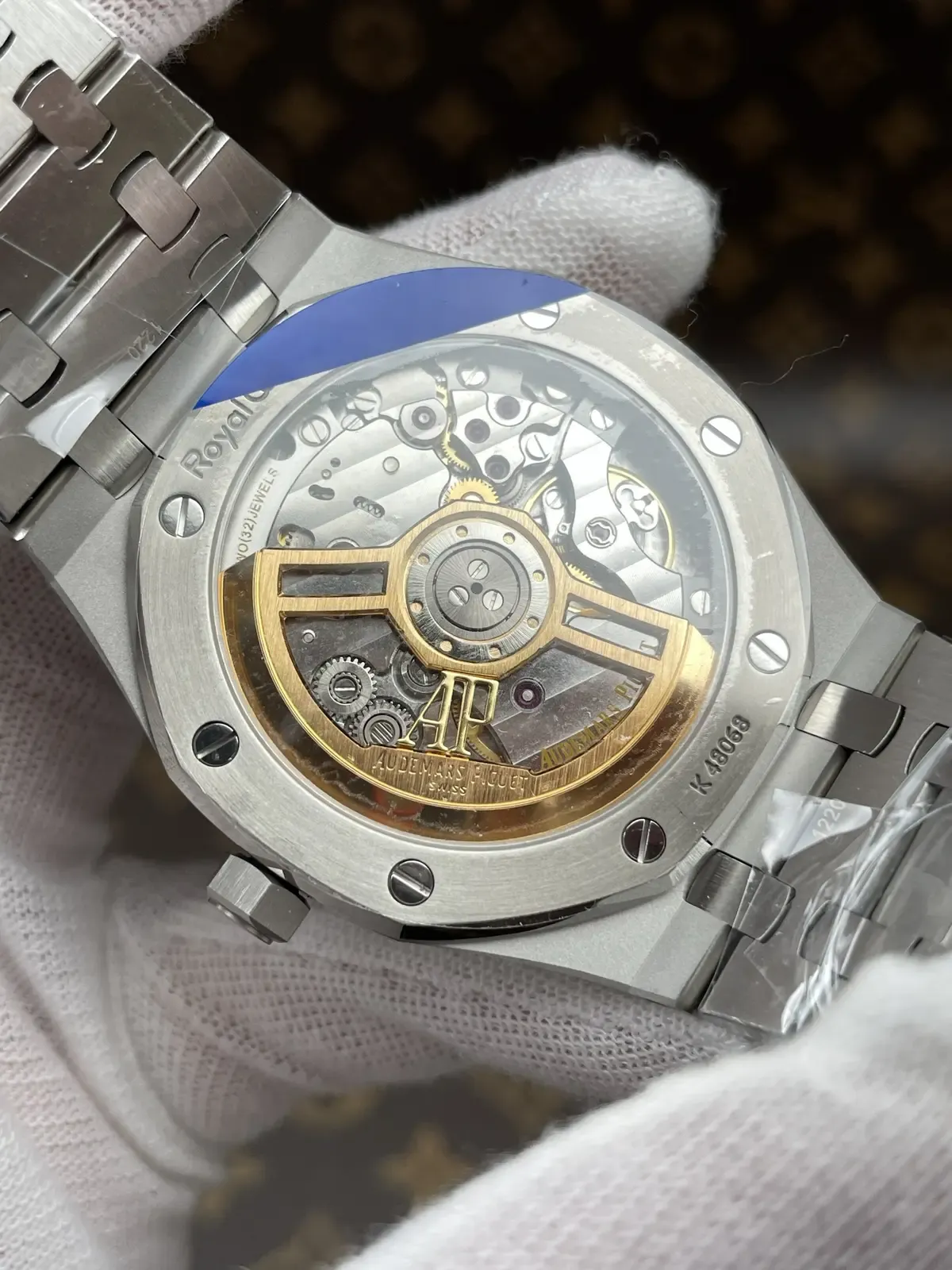 APS厂爱彼15500一体4302机芯，深度测评和新手辨别指南