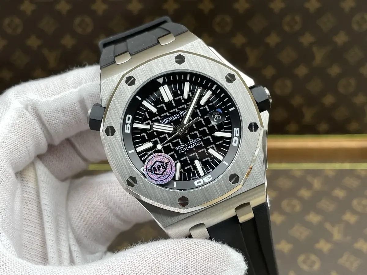 APS爱彼皇家橡树15703评价如何？货到如何验货？