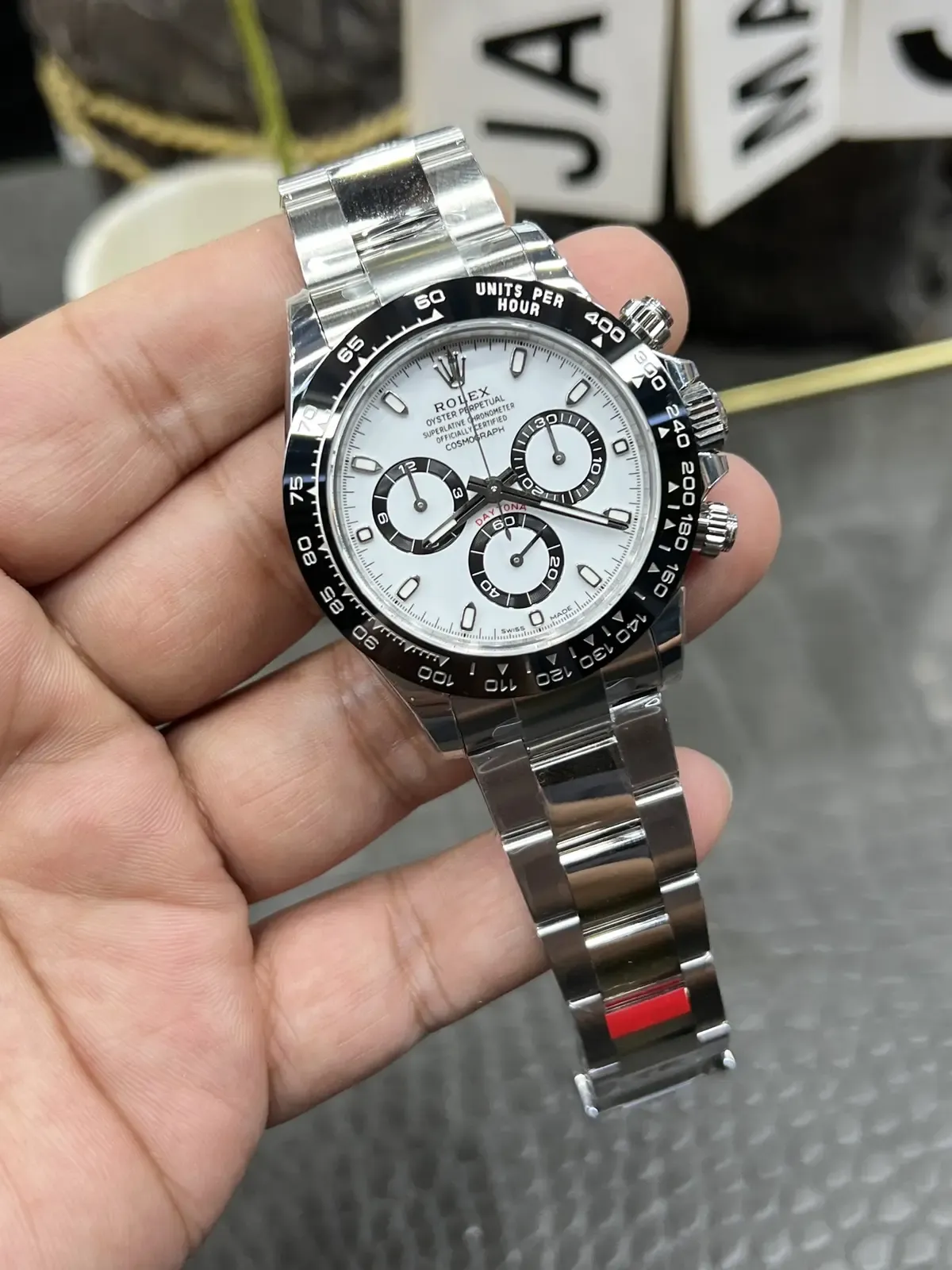 VS厂迪通拿4130做工品控要比C厂还要强吗?