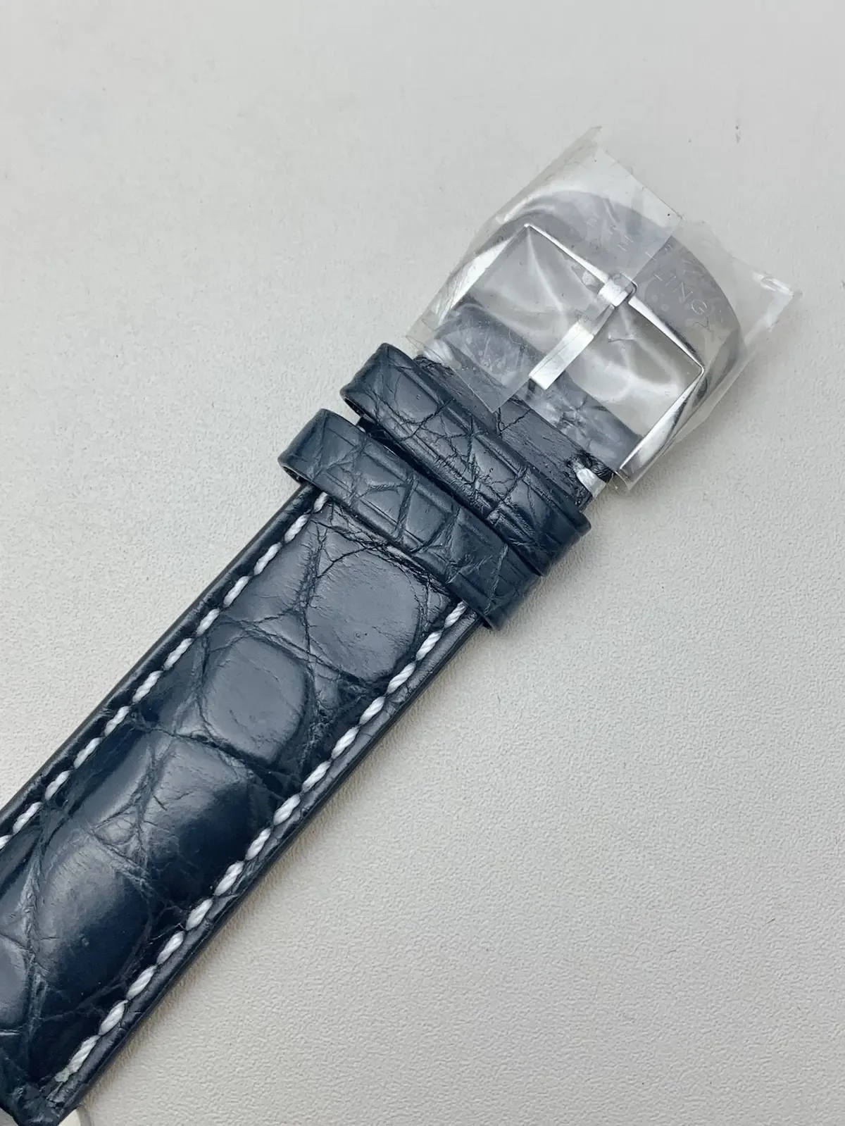 V7厂百年灵航空计时1系列蓝面做工细节全解析