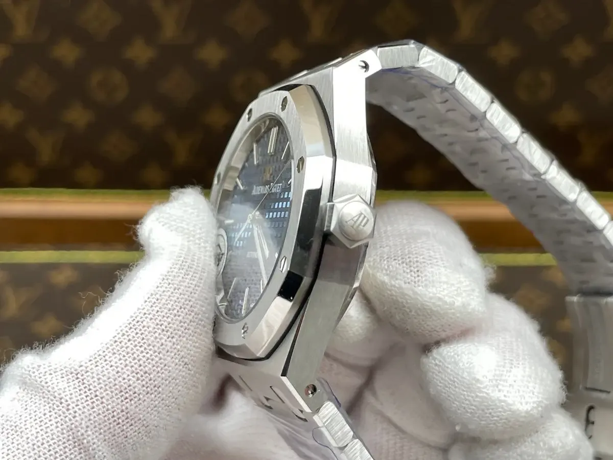 APS爱彼15450尺寸37mm细节质量告诉你真相