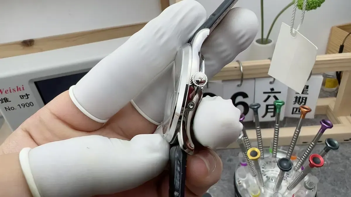 APS厂积家月相大师1368430新款是最高版本吗？