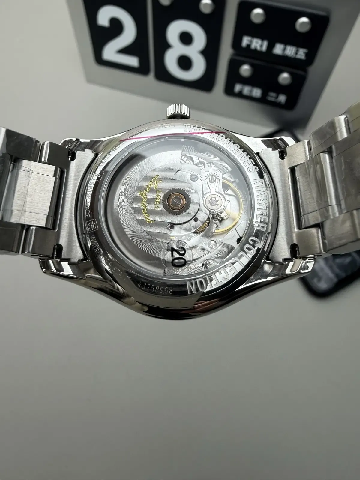 VS/XF厂浪琴名匠双历解析：与正品差距究竟有多大？