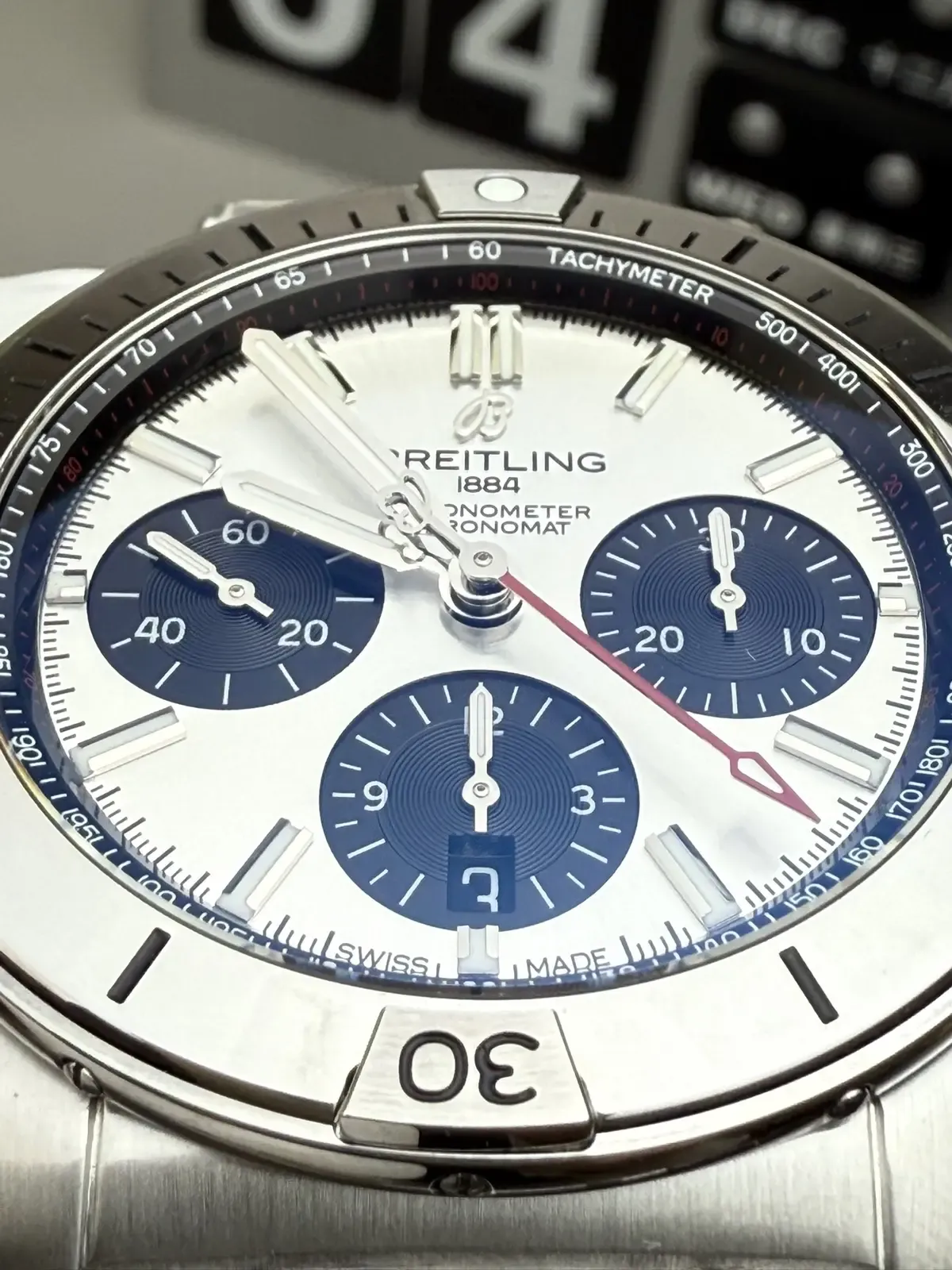 BLS百年灵机械计时熊猫配色子弹链，做工细节实测