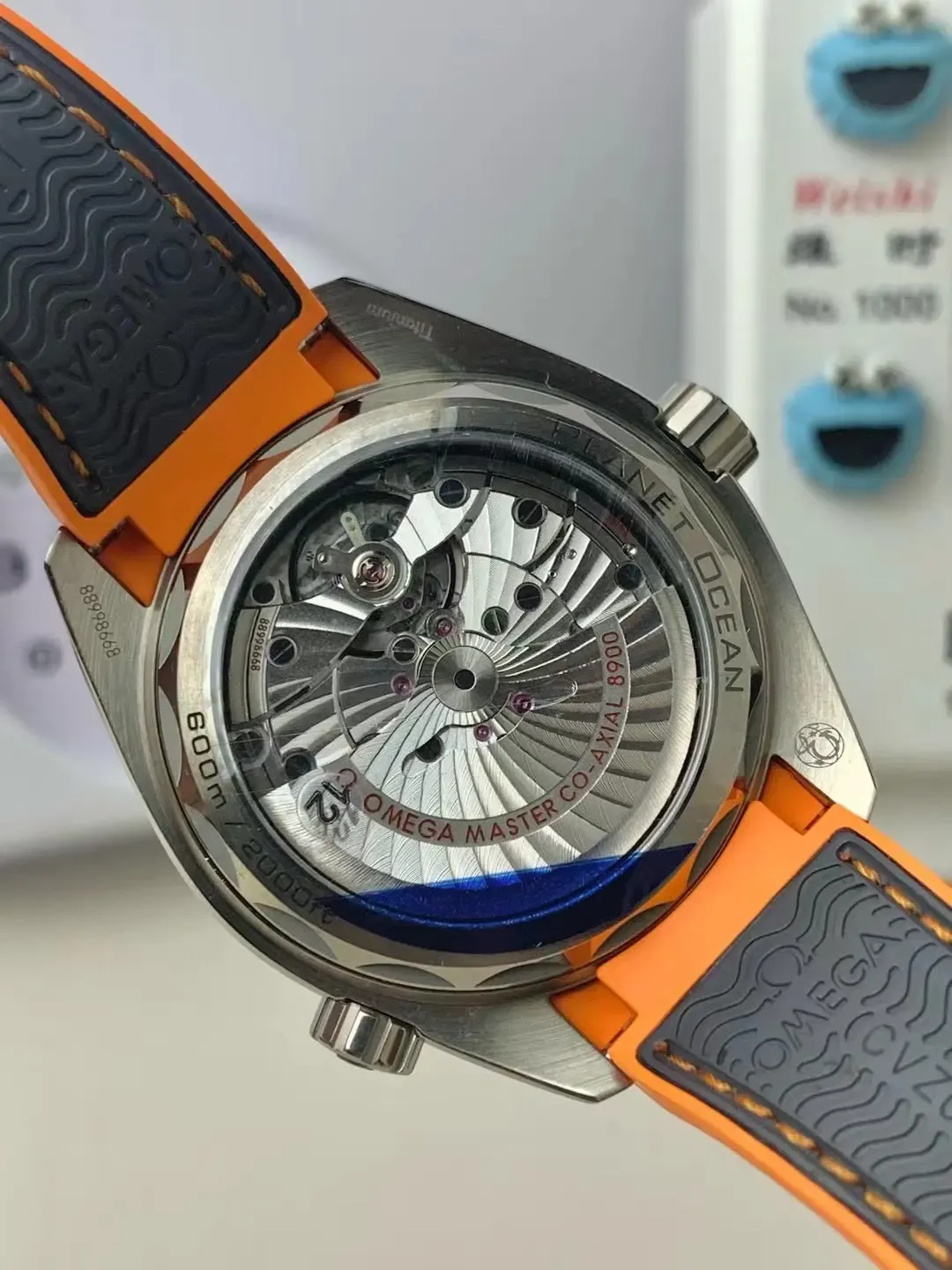 告别一眼假！VS厂海马600四分之一橙钛壳测评