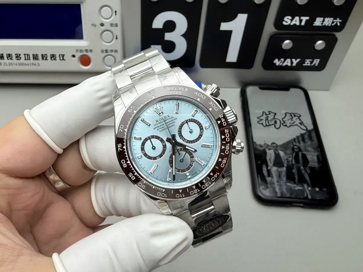 C厂劳力士冰蓝迪通拿质量对比(新手60秒分辨)