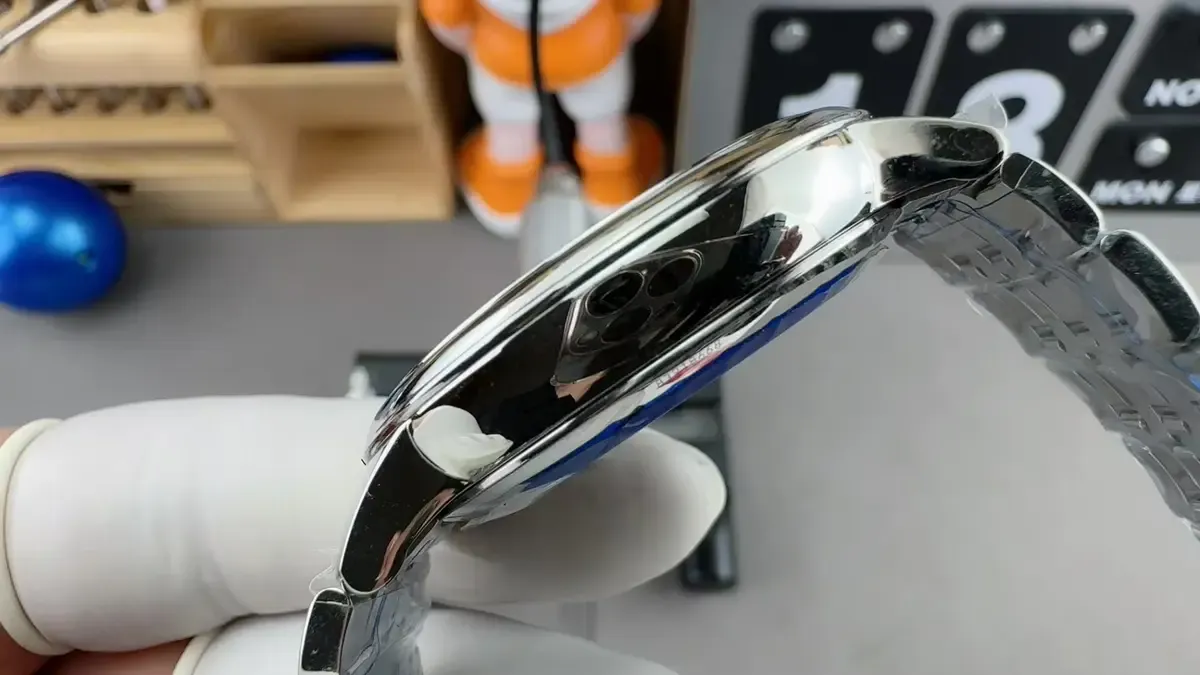 VS厂欧米茄蝶飞轨道第三代做工质量有保障吗？