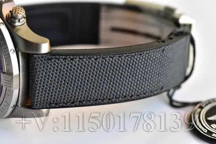 BLS厂百年灵复仇者战机如何辨别真假?