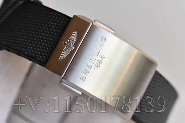 BLS厂百年灵复仇者战机如何辨别真假?