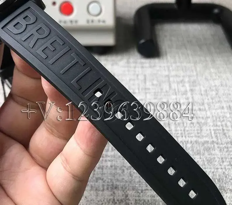 GF厂百年灵黑鸟侦察机做工细节怎么样？算不算天花板？