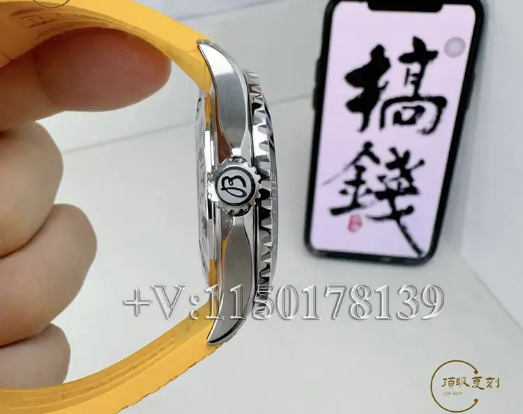BLS厂百年灵超级海洋彩虹盘A17375211辨别点在哪？（购前必读）