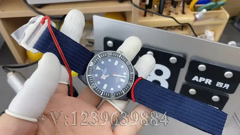 M+厂帝舵领潜型M25707红牛特别版对比做工测评（教新手如何鉴别）