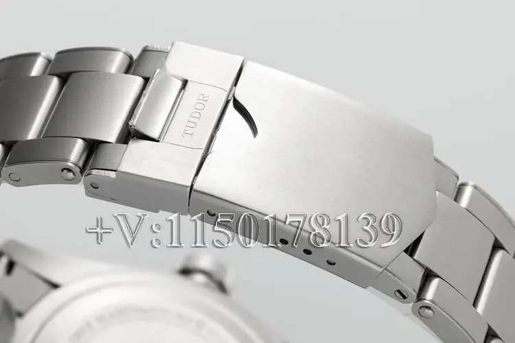 ZF厂帝舵碧湾格林尼治型“白可乐”值得入手吗？