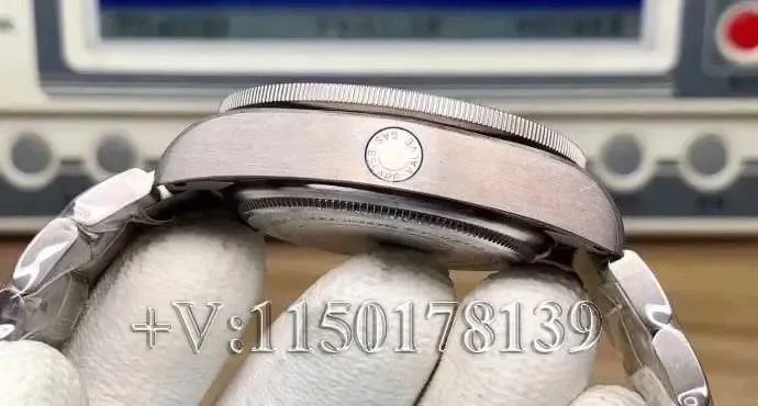 XF厂帝舵领潜型战斧值得购买吗（分析版本辨别）