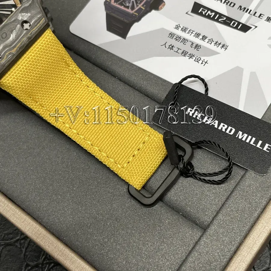 RM理查德米尔RM12-01全碳纤维版质量对比（新手60秒分辨）