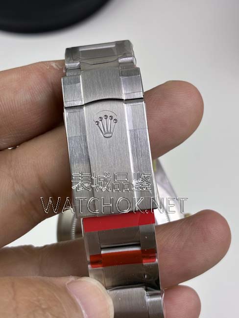 丹东3230机芯独家供应，VS厂间金恒动100周年细节测评